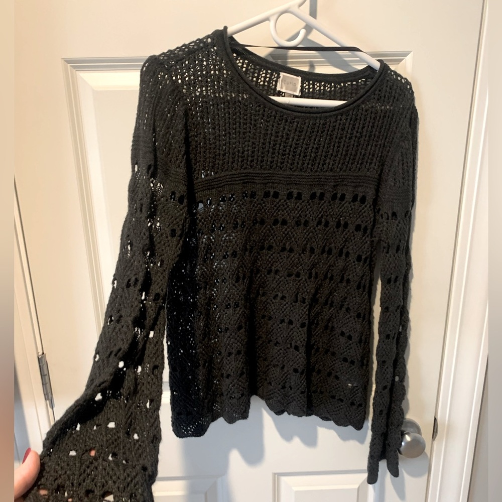 Crochet sweater in excellent condition with bell type sleeve
